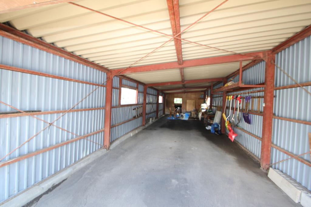 【住宅２棟付き】西２２条南１丁目　中古戸建 内観