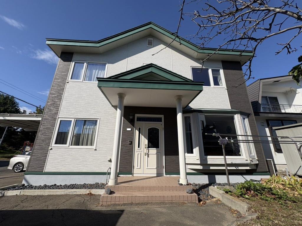 西１８条南４丁目　中古戸建