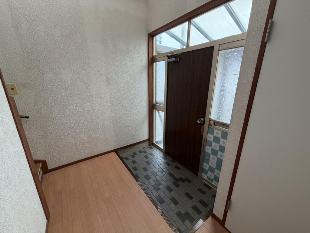 【写真追加】西１８条南４丁目　中古戸建 内観