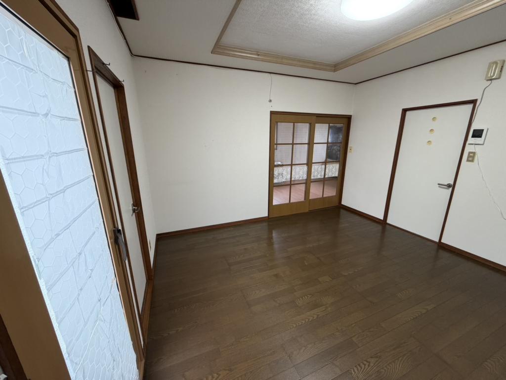 【写真追加】西１８条南４丁目　中古戸建 内観