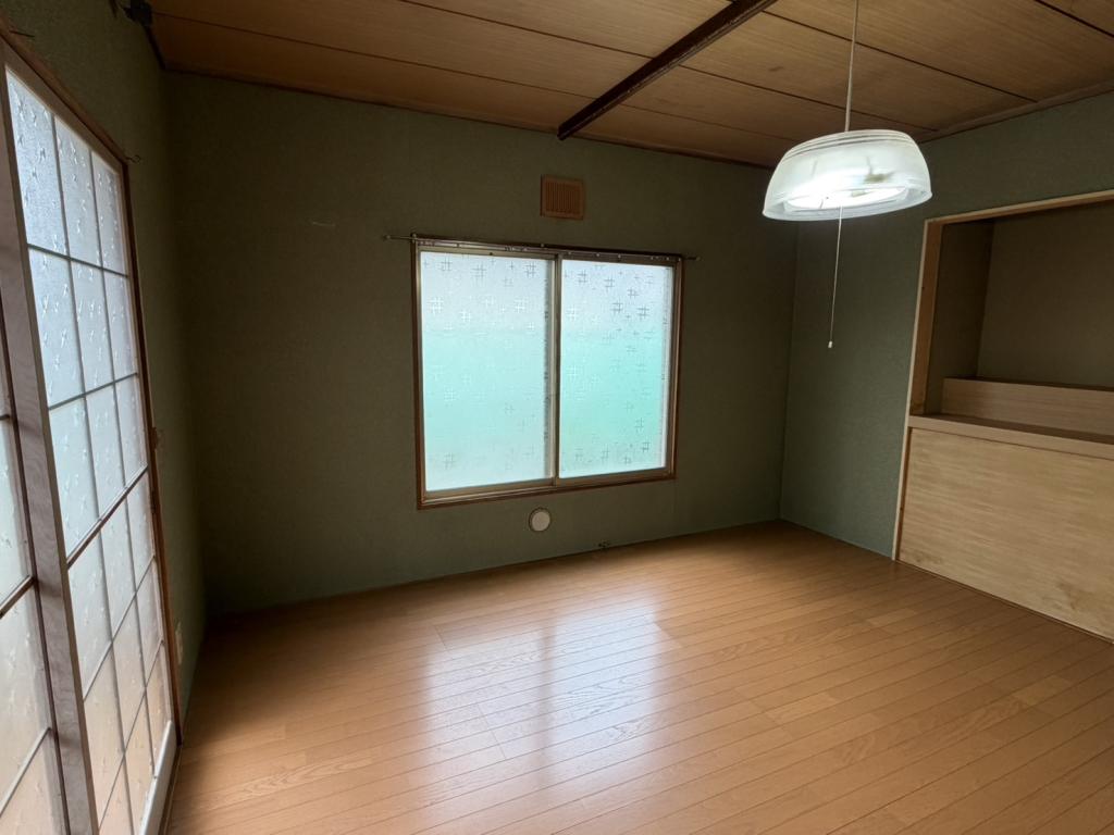 【写真追加】西１８条南４丁目　中古戸建 内観