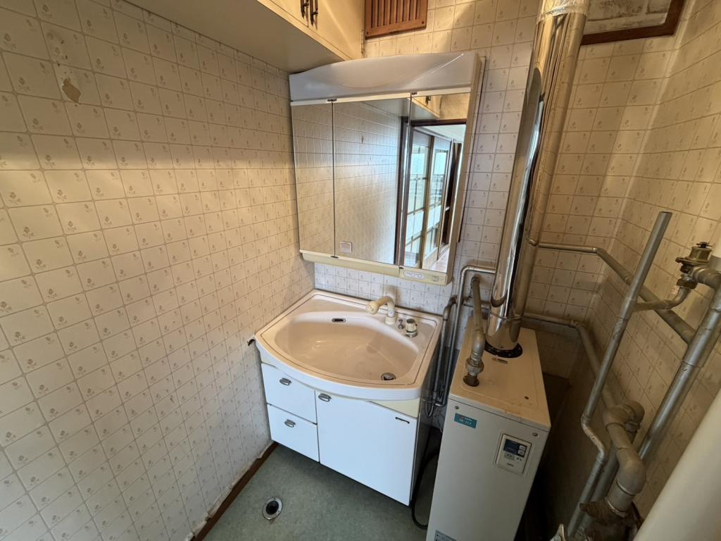 【写真追加】西１８条南４丁目　中古戸建 内観