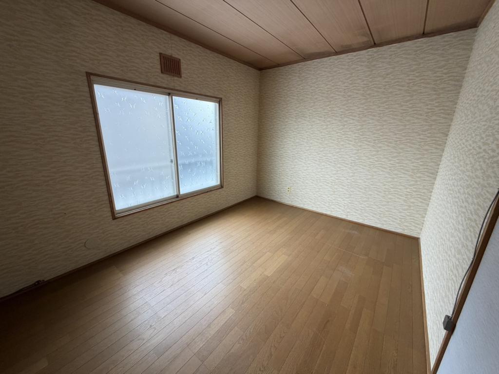 【写真追加】西１８条南４丁目　中古戸建 内観