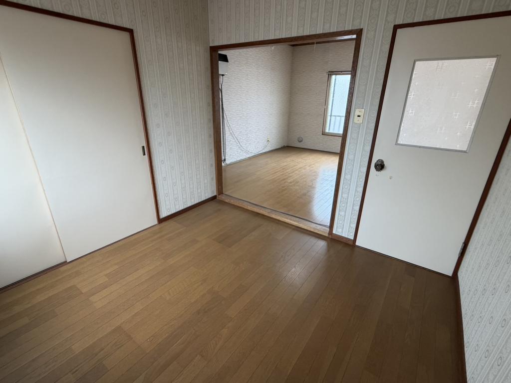 【写真追加】西１８条南４丁目　中古戸建 内観
