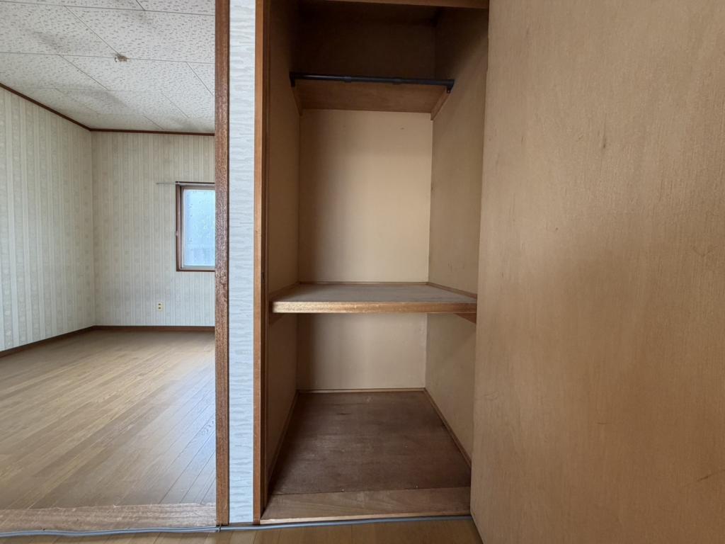 【写真追加】西１８条南４丁目　中古戸建 内観