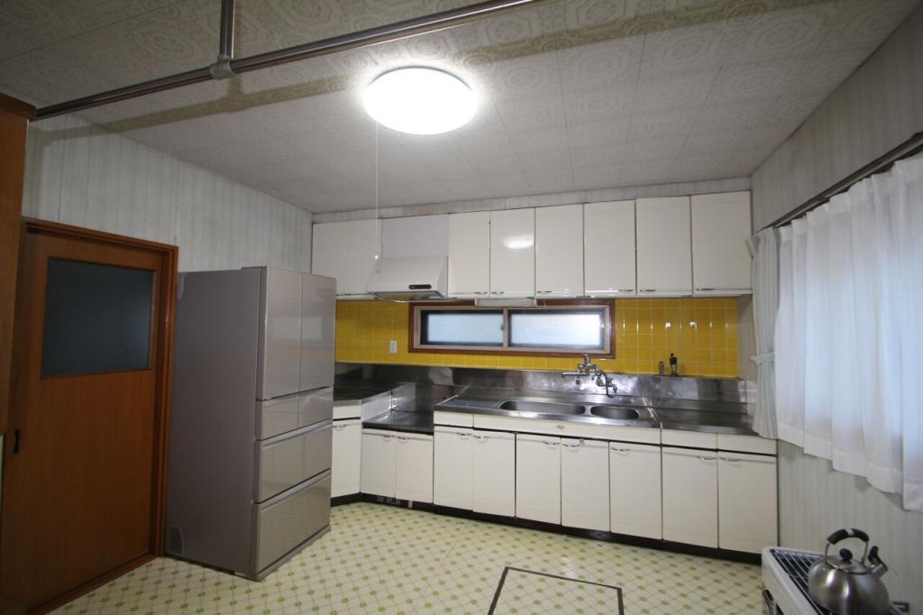 西２１条南２丁目　中古戸建 内観